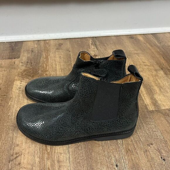 Froddo Leather Suede Snakeskin Print Black Boots Metallic Women's 40 US 9 NWT - Picture 1 of 10